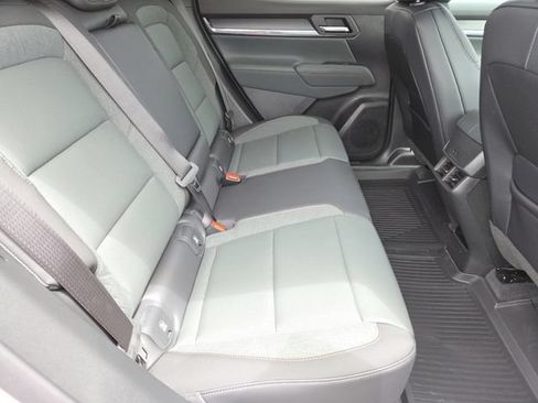 New 2026 GMC Terrain AT4 w/ Technology Package II AWD/4WD image 27