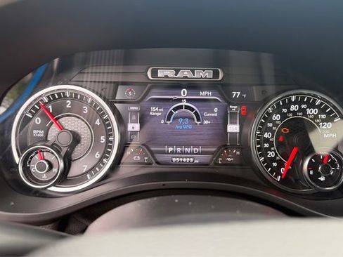 Used 2021 RAM 1500 Laramie w/ Sport Appearance Package AWD/4WD image 14