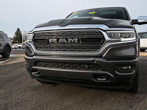 Used 2019 RAM 1500 Limited image 11