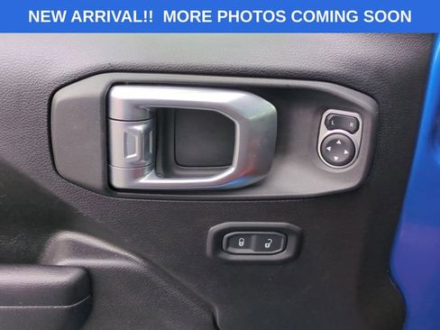 Certified 2021 Jeep Gladiator Rubicon w/ Safety Group image 25