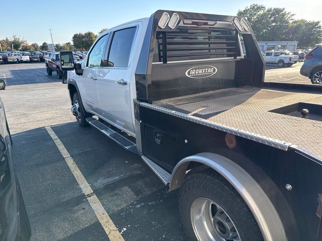 Used 2021 GMC Sierra 3500 Denali w/ Denali Ultimate Package AWD/4WD image 11