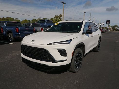 New 2026 Buick Enclave Sport Touring image 3