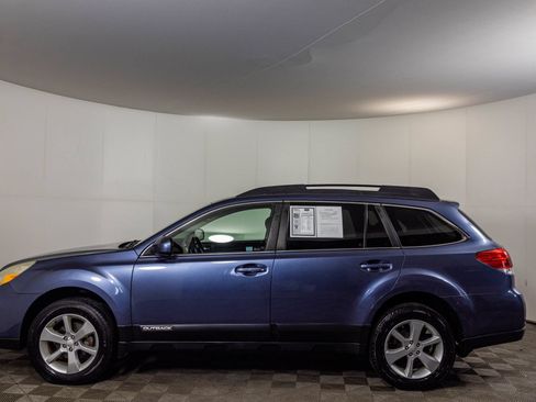 Used 2013 Subaru Outback 2.5i Premium AWD/4WD image 15