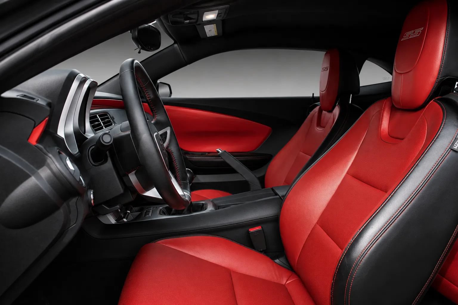 Used 2010 Chevrolet Camaro SS w/ LPO, Ground Effects Package RWD image 13