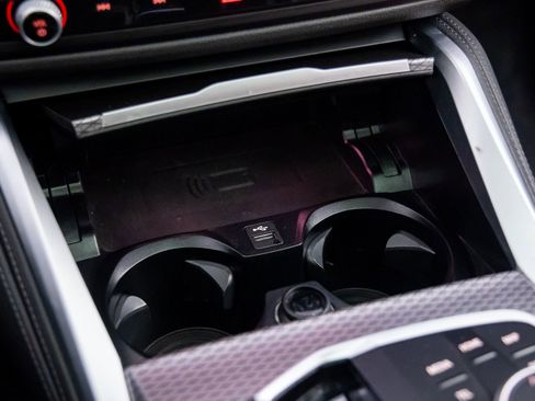 Used 2025 BMW M240i xDrive Coupe w/ Premium Package image 26