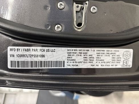 Used 2023 RAM 1500 Classic SLT image 34