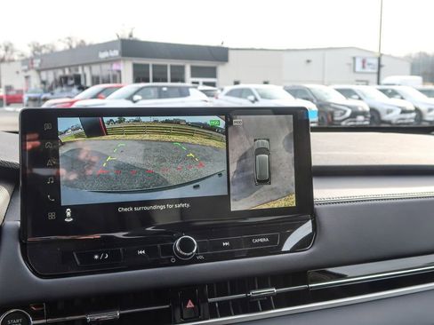 New 2026 Mitsubishi Outlander AWD image 36