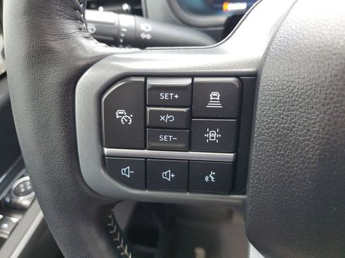 Used 2024 Ford F150 Lariat AWD/4WD image 12
