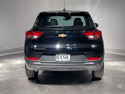 Used 2024 Chevrolet TrailBlazer LS image 12