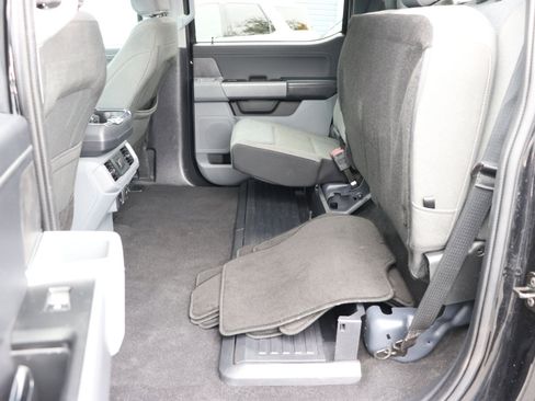 Used 2024 Ford F150 XLT w/ Mobile Office Package image 23