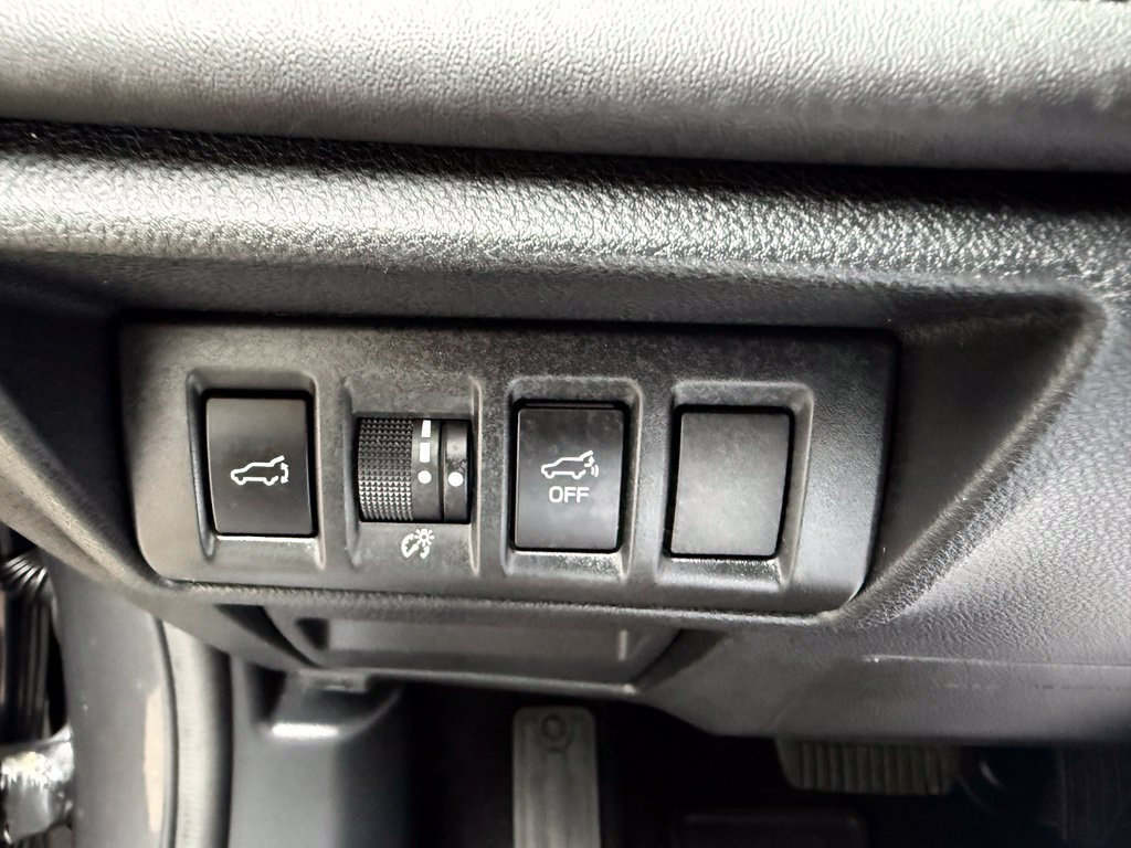 Used 2025 Subaru Outback Wilderness AWD/4WD image 21