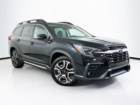 Used 2023 Subaru Ascent Limited AWD/4WD image 2