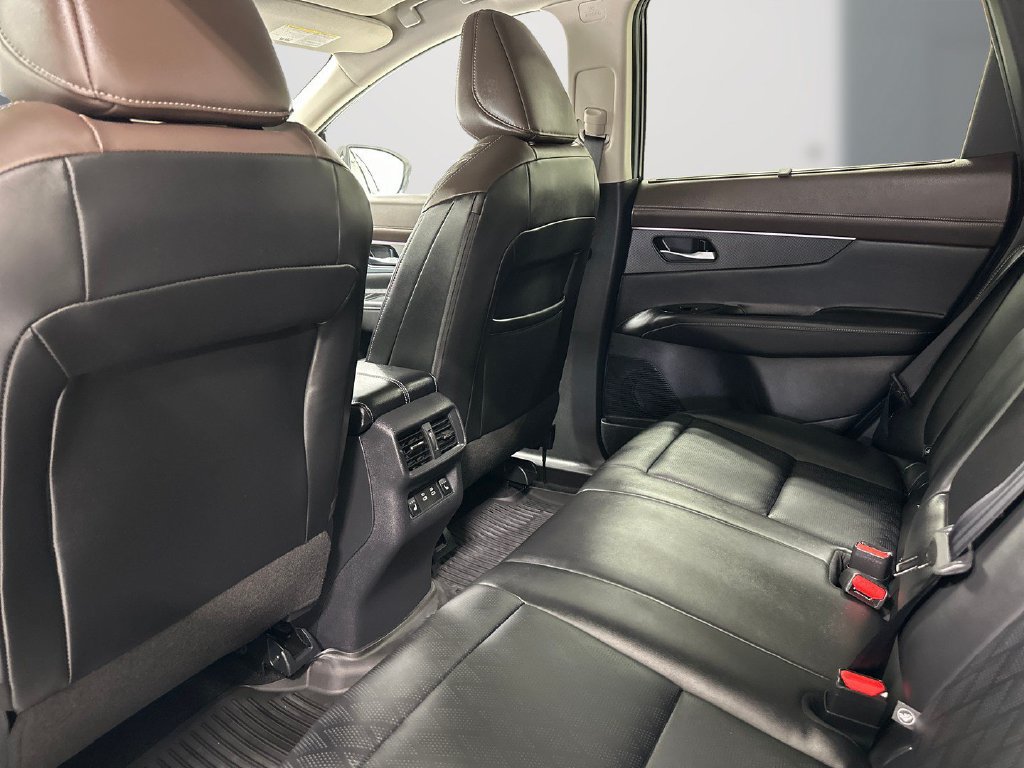 Used 2025 Nissan Murano Platinum w/ Cargo Package AWD/4WD image 15