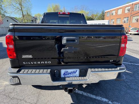 Used 2016 Chevrolet Silverado 2500 LT w/ LT Convenience Package image 5
