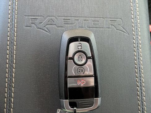 New 2026 Ford Bronco Raptor AWD/4WD image 28