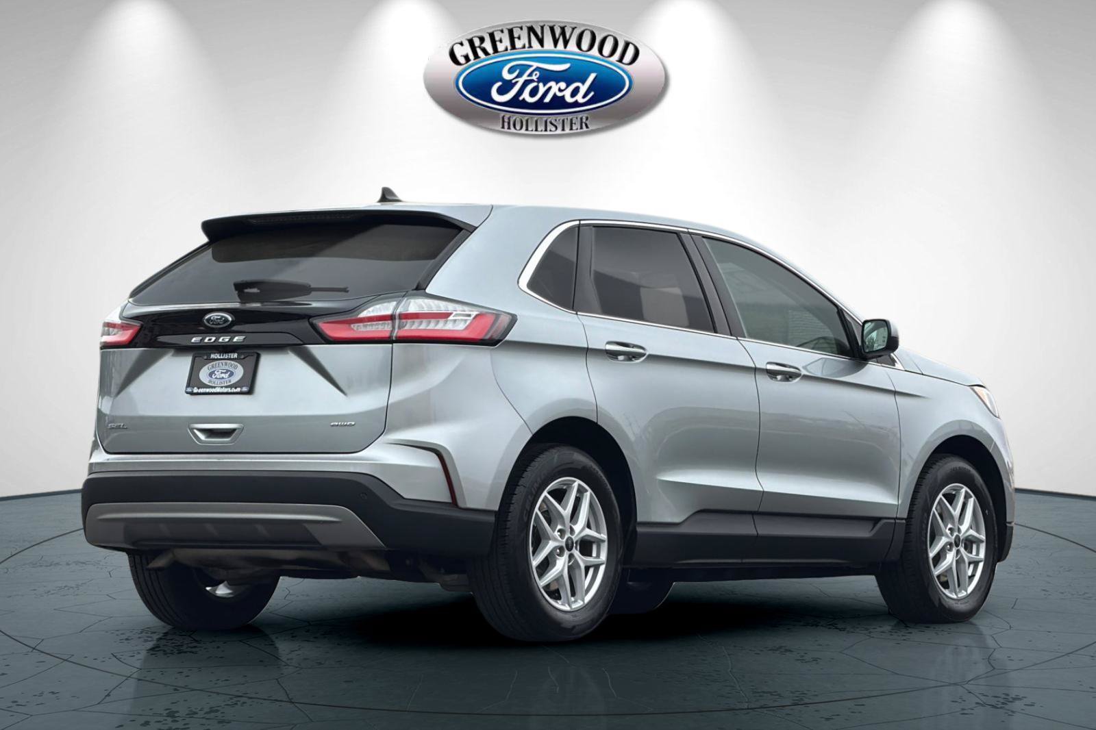 Certified 2024 Ford Edge SEL AWD/4WD image 4