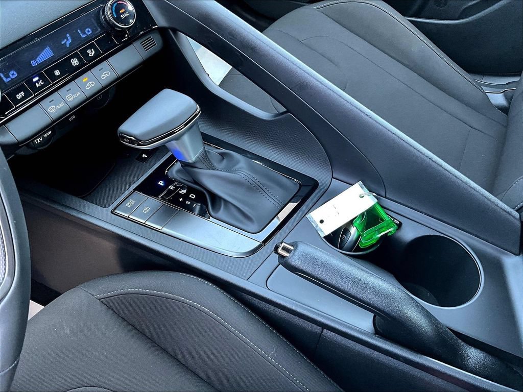 Certified 2026 Hyundai Elantra Sport FWD image 20