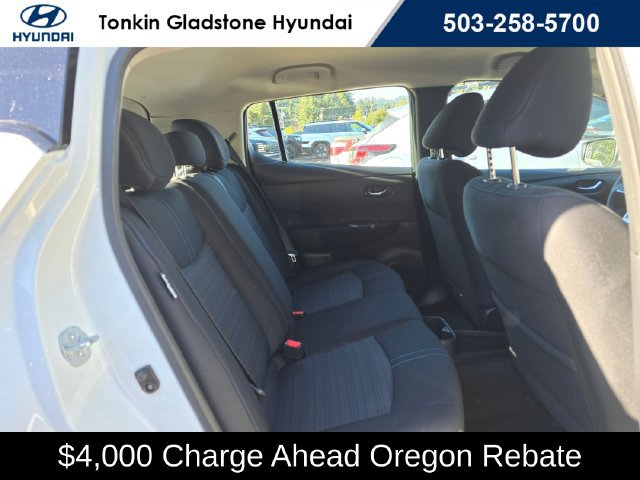 Used 2025 Nissan Leaf S FWD image 12