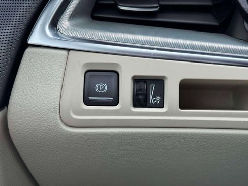 Used 2023 Cadillac XT5 Premium Luxury w/ LPO, Floor Liner Package AWD/4WD image 20