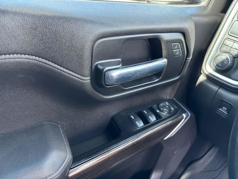 Used 2020 Chevrolet Silverado 1500 RST w/ RST Value Package RWD image 18