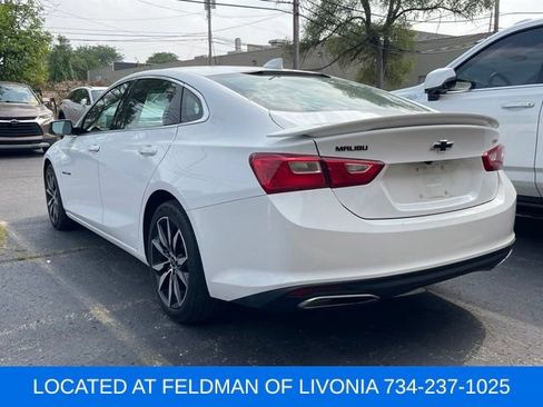 Used 2021 Chevrolet Malibu RS w/ LPO, Convenience Package 2 FWD image 2