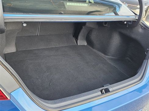 Used 2020 Toyota Camry XSE image 12