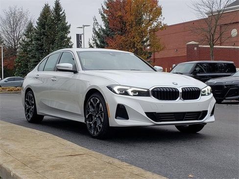 New 2026 BMW 330i xDrive Sedan w/ Premium Package image 3