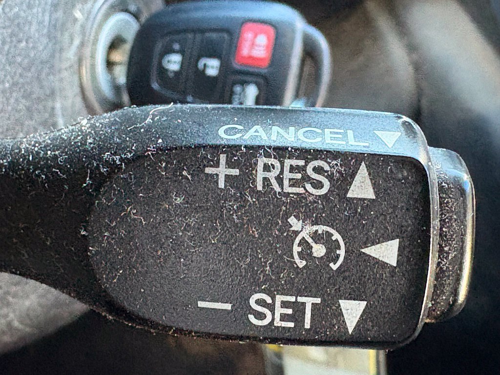 Used 2017 Toyota Camry SE FWD image 14