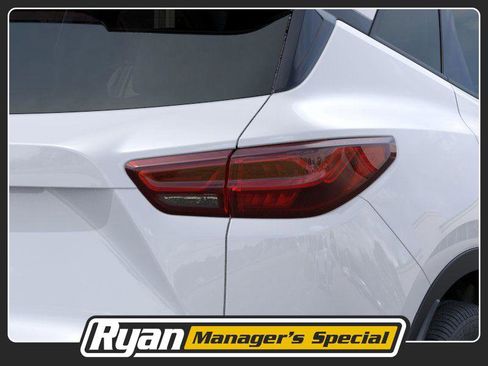 New 2025 Chevrolet Blazer LT image 11