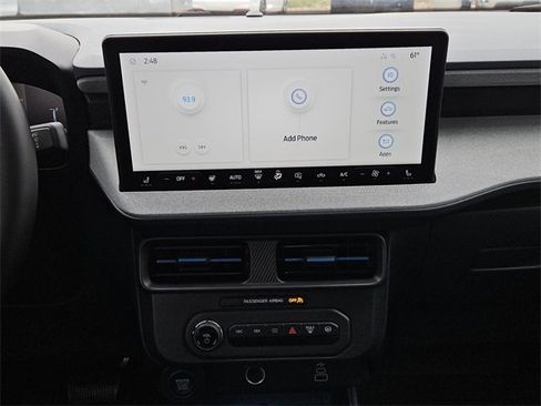 New 2025 Ford Maverick XLT w/ XLT Luxury Package image 10