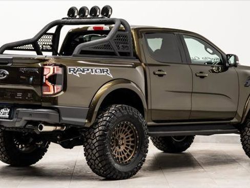 Used 2025 Ford Ranger Raptor image 8