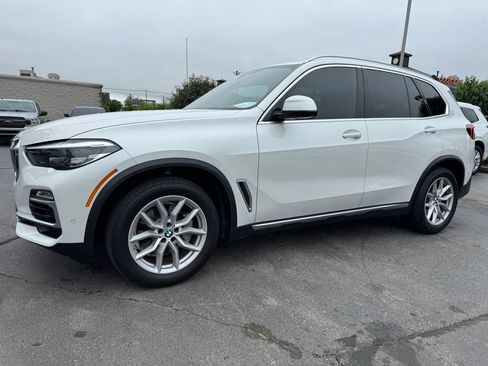 Used 2019 BMW X5 xDrive40i w/ Convenience Package AWD/4WD image 2