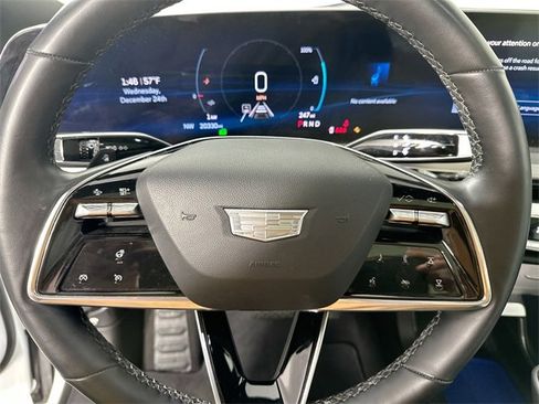 Used 2024 Cadillac Lyriq Luxury image 20