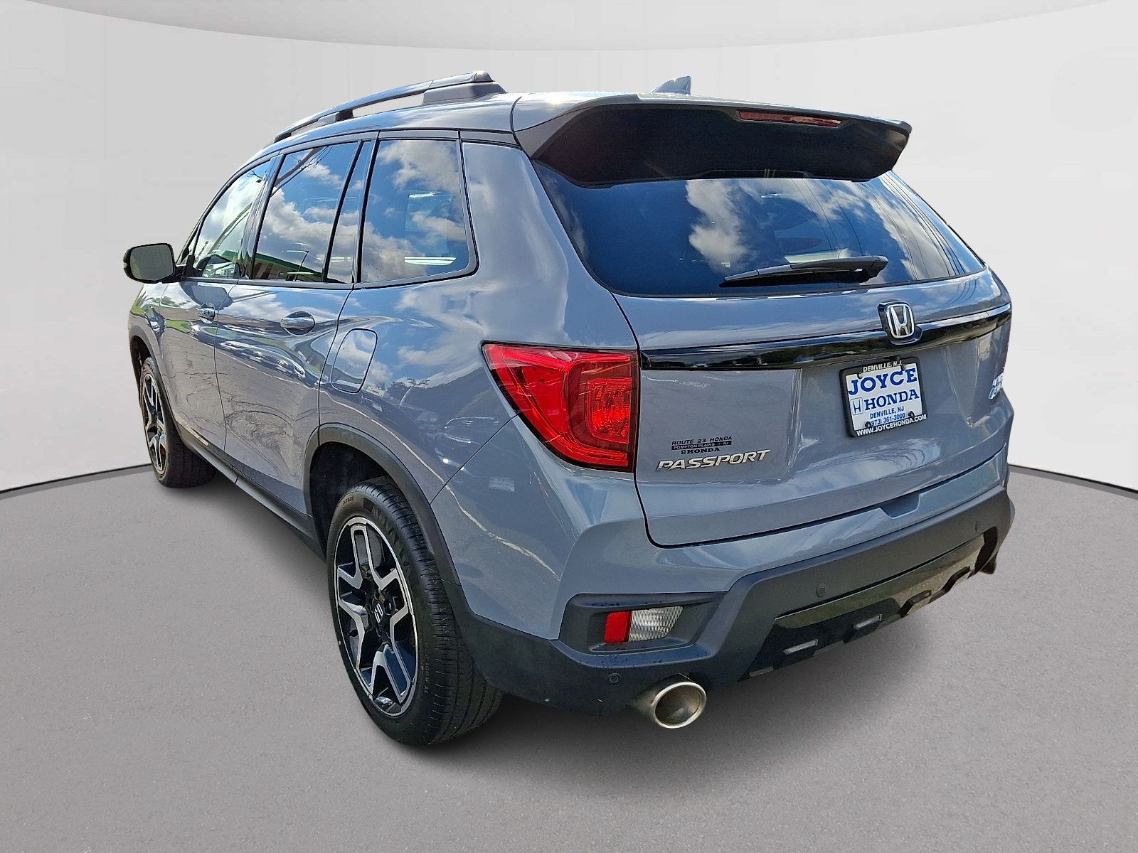 Used 2022 Honda Passport Elite image 8