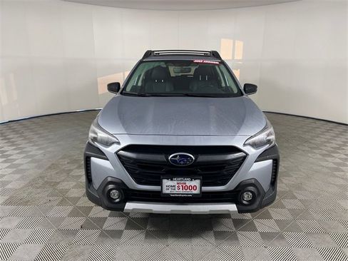 Used 2023 Subaru Outback Limited image 25