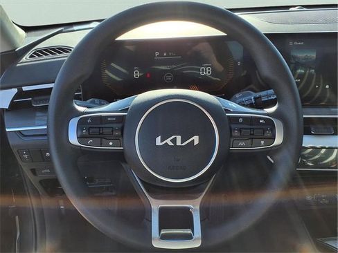 New 2026 Kia K5 LXS image 14
