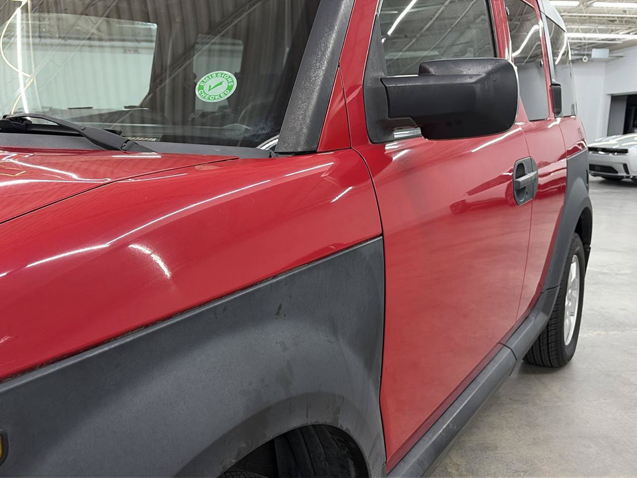 Used 2005 Honda Element EX image 2