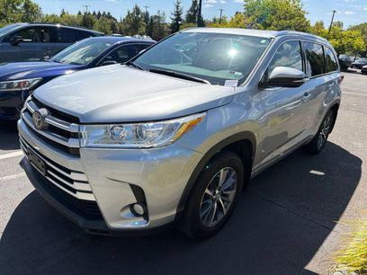 Used 2017 Toyota Highlander XLE