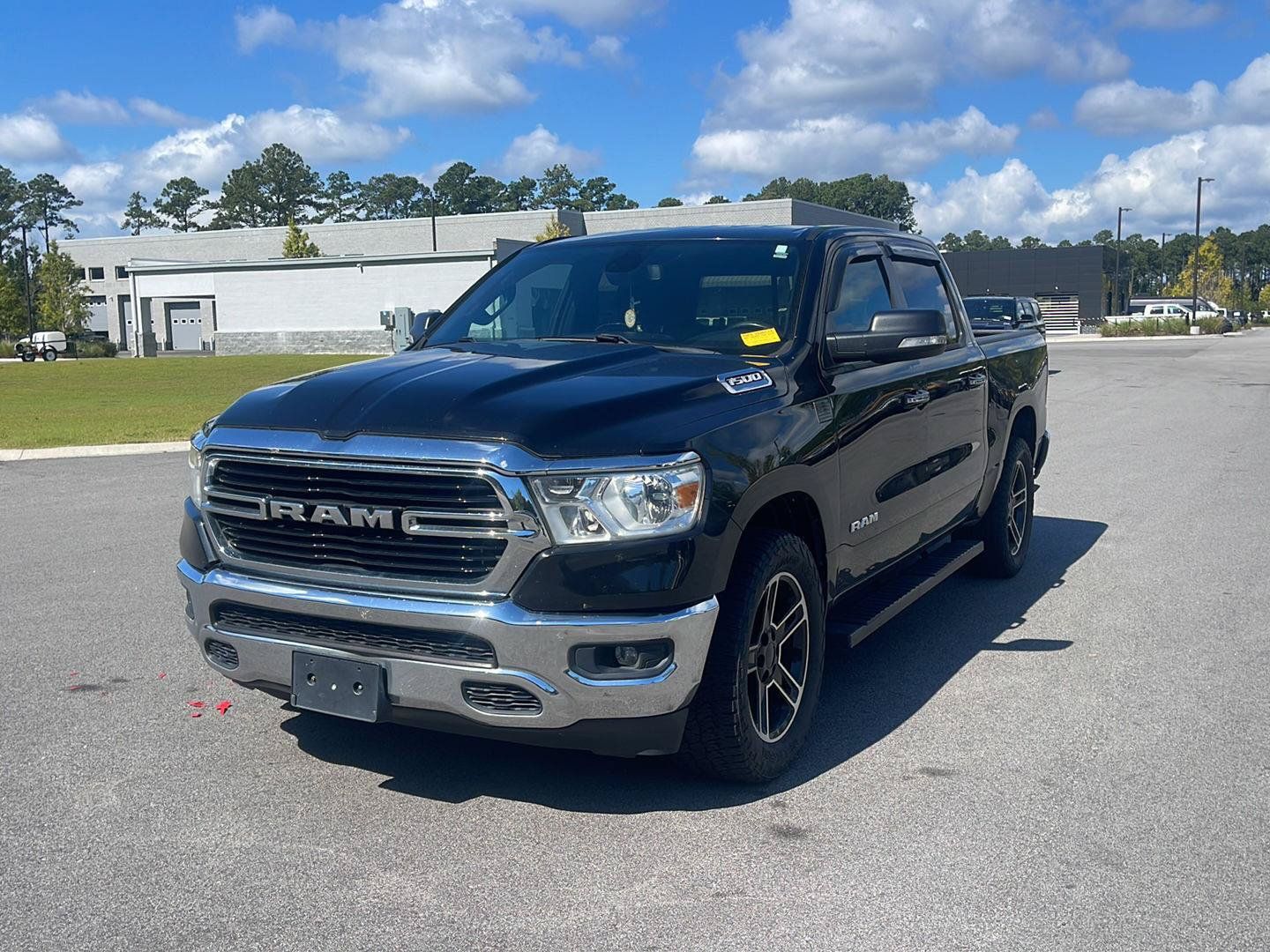 Used 2019 RAM 1500 Big Horn AWD/4WD image 3