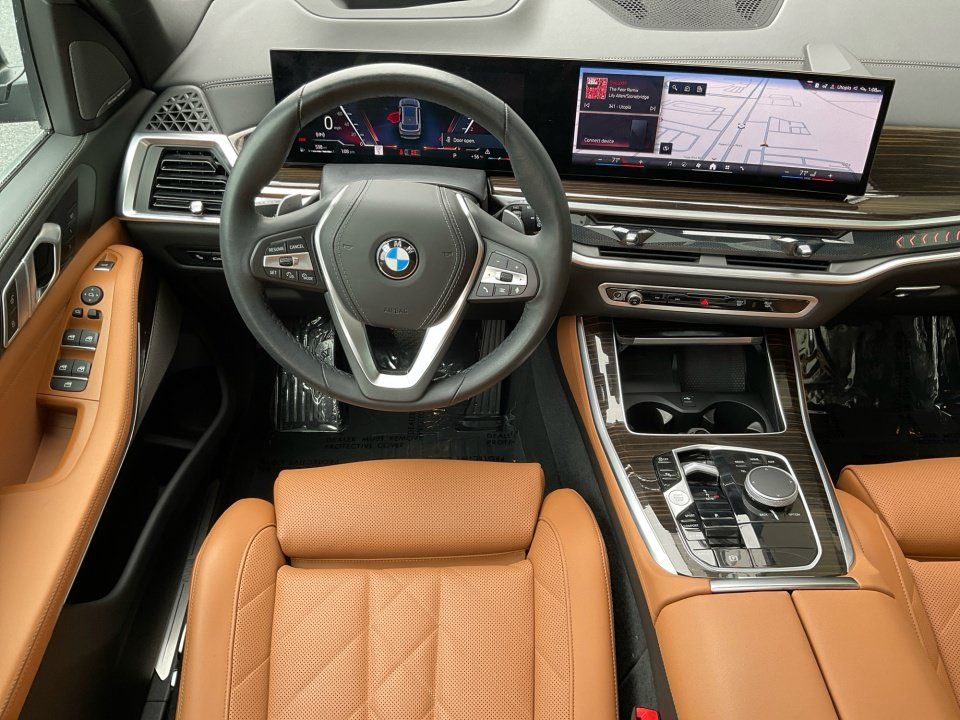 Used 2025 BMW X5 sDrive40i RWD image 33
