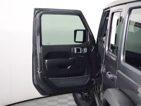 Used 2024 Jeep Wrangler Unlimited AWD/4WD image 20