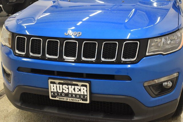 Used 2020 Jeep Compass Latitude w/ Cold Weather Group AWD/4WD image 14