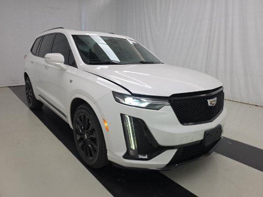 Used 2021 Cadillac XT6 Sport w/ LPO, ONYX Package AWD/4WD image 2