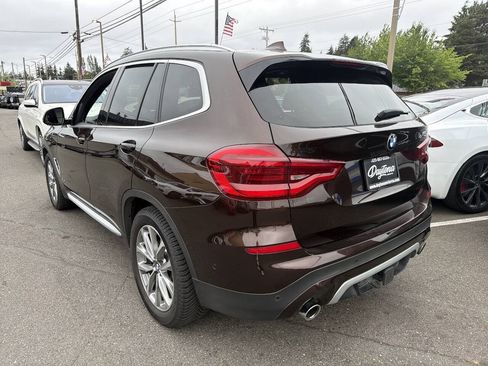 Used 2018 BMW X3 xDrive30i w/ Executive Package AWD/4WD image 2