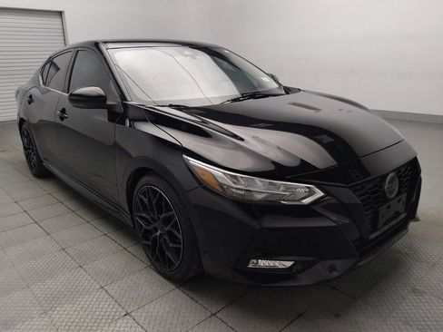 Used 2023 Nissan Sentra SR w/ Midnight Edition Package FWD image 13