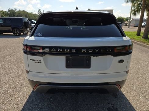 Used 2018 Land Rover Range Rover Velar R-Dynamic SE AWD/4WD image 4