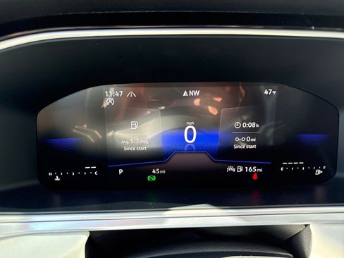 New 2026 Volkswagen Taos SE image 13