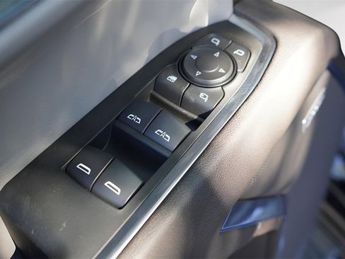 New 2026 GMC Sierra 1500 SLT image 23