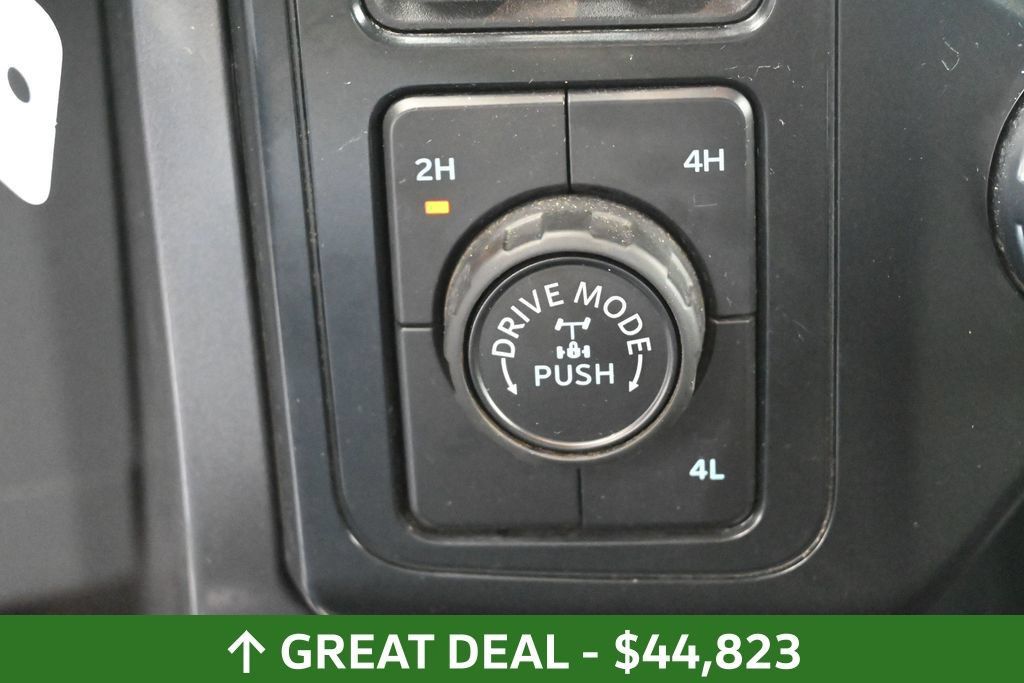 Used 2025 Ford F150 XLT w/ Equipment Group 301A Standard AWD/4WD image 26