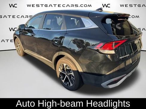 Used 2025 Kia Sportage EX image 10